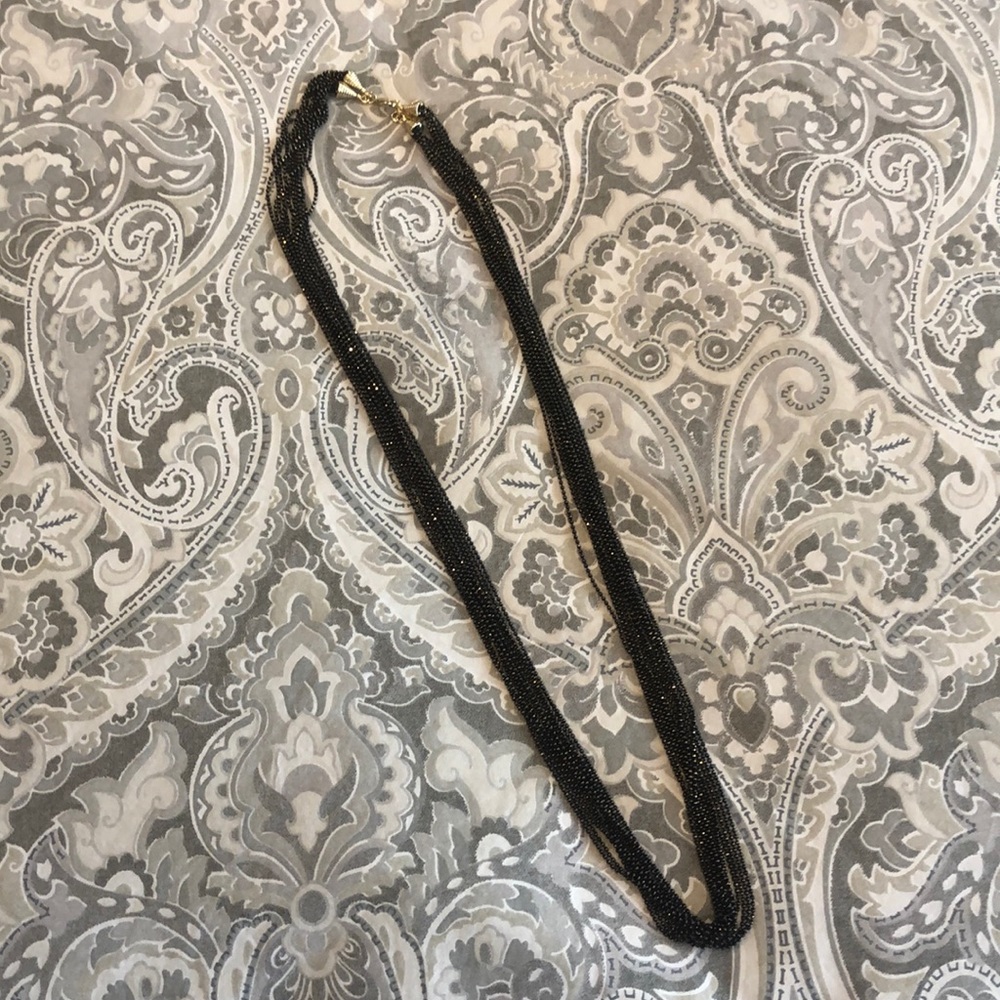 Kendra Scott necklace